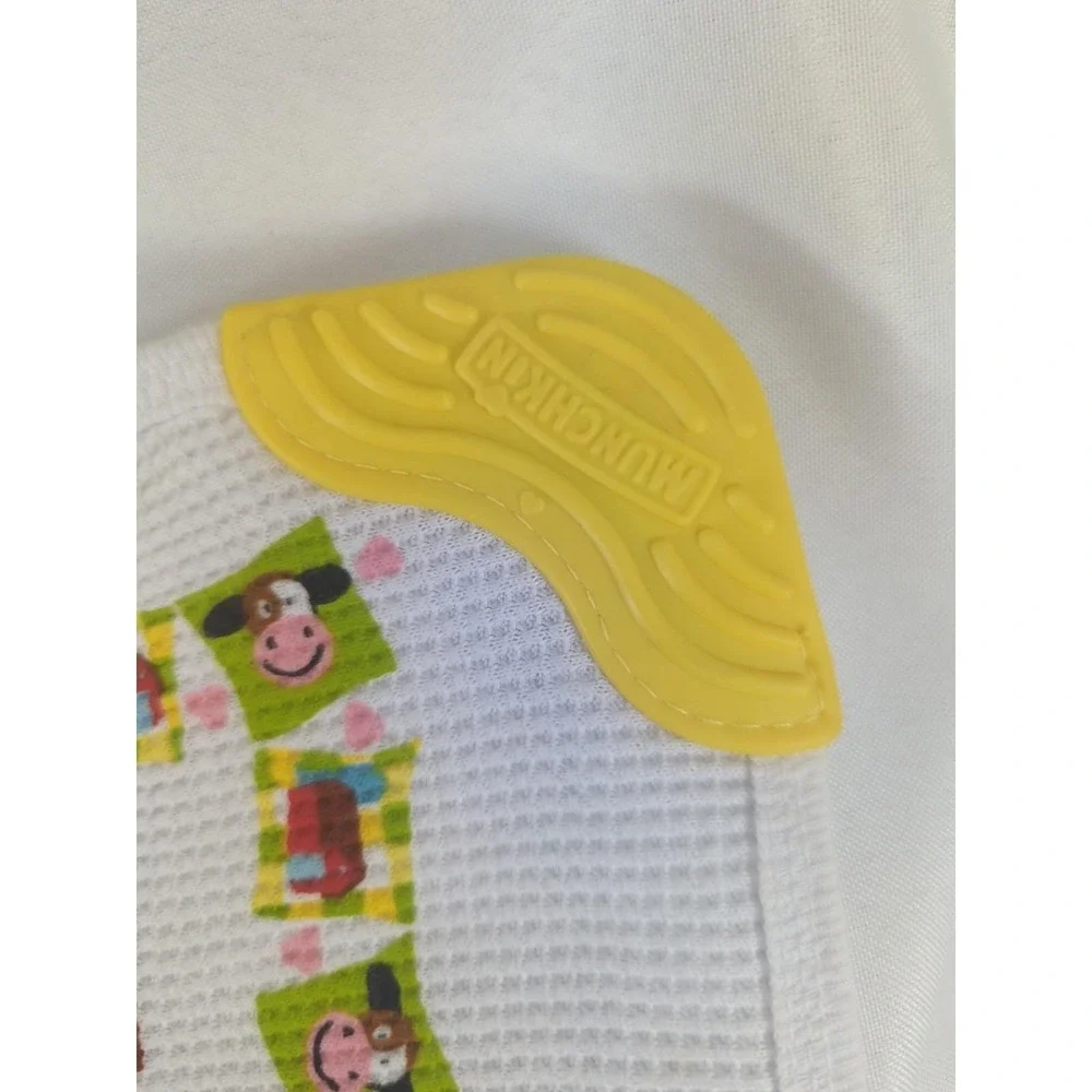 Munchkin Baby Teething Blanket Thermal Waffle Weave Lovey